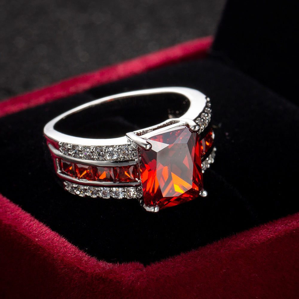 Kassira Redmont Ring | Hvitt Gull