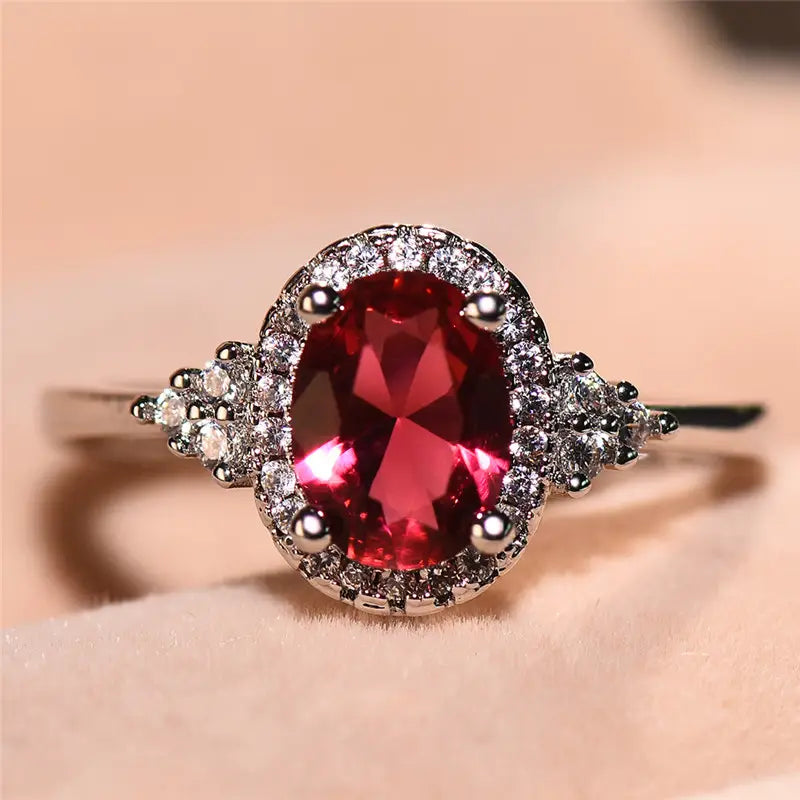 Kirelle Emberlain Ring | Hvitt Gull