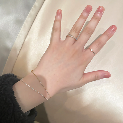Gabrielle Diamant Simulant Gull Ring