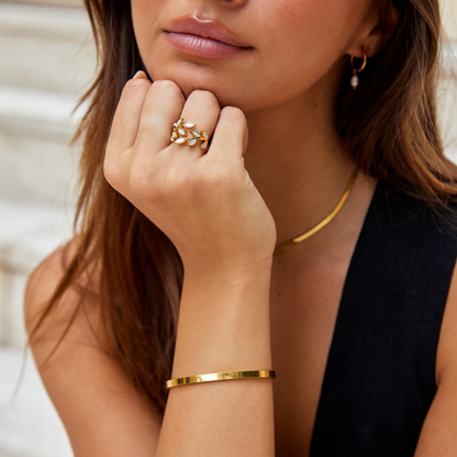 Gull Leaf Motif Ring