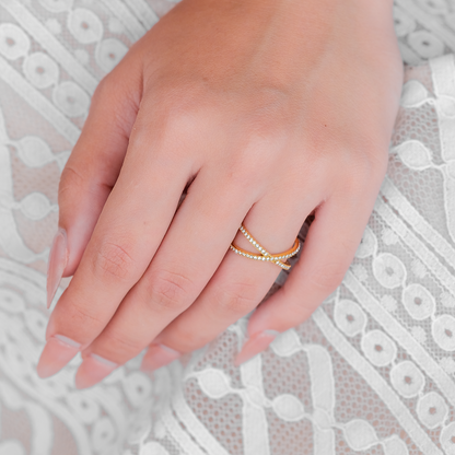 Nia Gull Diamant Kors Ring