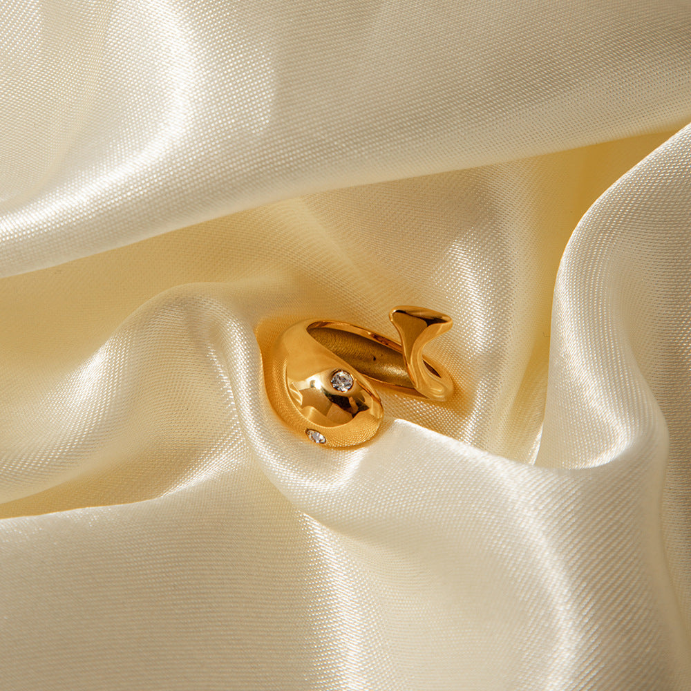 Etta Gull Serpent Ring