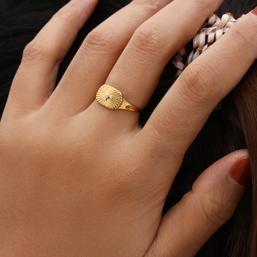 Aglaia Gull Ring